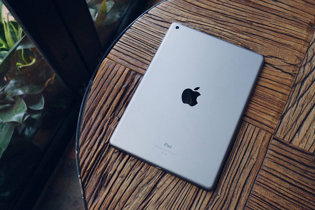 小米平板4和iPad 2018哪個好？2018新iPad對比小米平板4區(qū)別