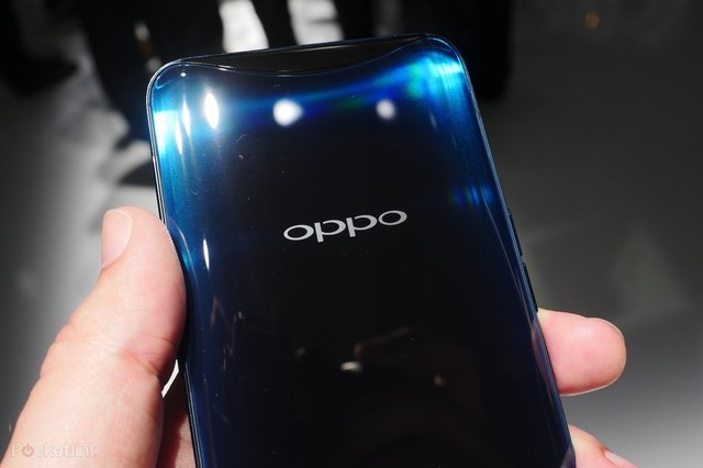 OPPO F9異形屏設計曝光 前所未有的“水滴劉?！逼?！