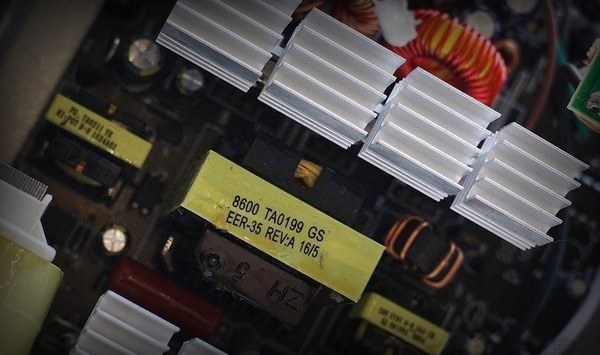 怎么看電源質(zhì)量好壞？八招教你判斷電腦電源用料是否縮水