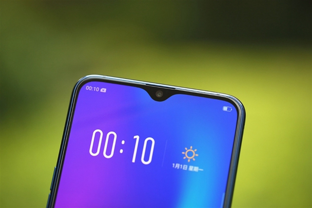 OPPO R17值得買(mǎi)嗎？OPPO R17詳細(xì)評(píng)測(cè)