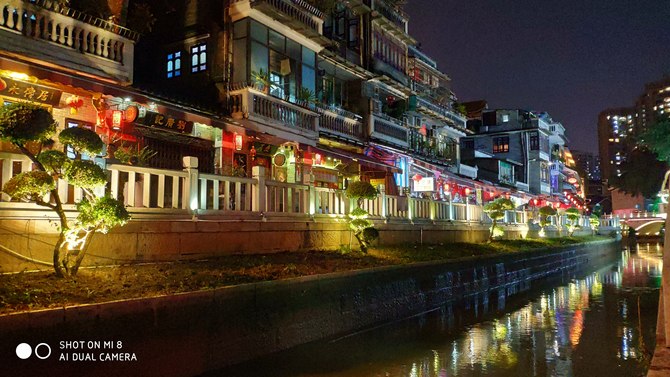 魅族16和小米8買哪個(gè)好 魅族16和小米8全面對(duì)比評(píng)測(cè)