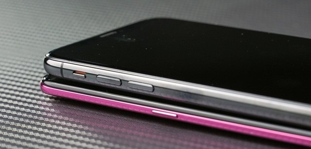 vivo X23和iPhone X哪個(gè)好？蘋果X對(duì)比vivo X23區(qū)別評(píng)測(cè)