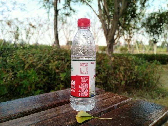 榮耀8X MAX和小米MAX3哪個(gè)好？小米max3對比8x max區(qū)別