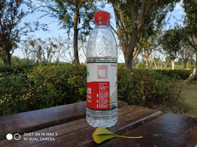 榮耀8X MAX和小米MAX3哪個(gè)好？小米max3對比8x max區(qū)別