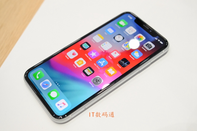 iPhone Xs和X哪個(gè)好 iPhone X和iPhone XR區(qū)別對(duì)比
