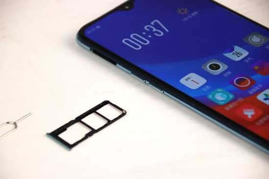 OPPO R15x怎么插SIM卡？OPPO R15x支持安裝兩張電信卡嗎？