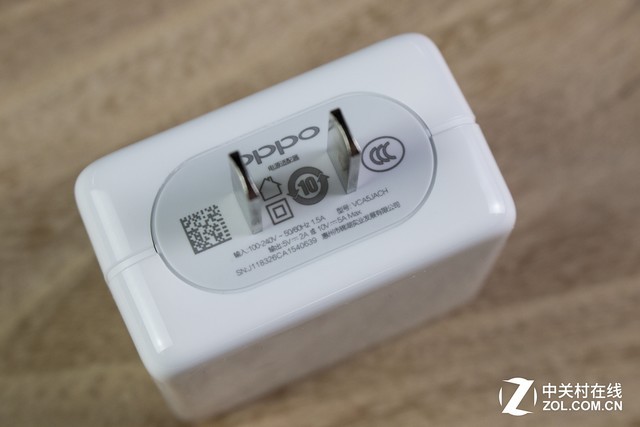 閃充回血有多快 OPPO R17 Pro實(shí)測（審核不發(fā)） 