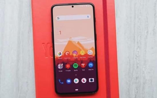 Vivo V13真機(jī)來(lái)了！后置三攝+4100mAh+打孔屏，售價(jià)約1500元