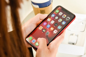 蘋果iPhone XR朗讀屏幕功能怎么用？蘋果手機(jī)文字轉(zhuǎn)語音方法教程