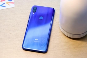 OPPO A系列新機(jī)曝光：定位千元機(jī)，配置4100毫安大電池！
