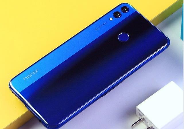 紅米Note7 Pro和榮耀8X哪個(gè)好？紅米Note7 Pro和榮耀8X區(qū)別對(duì)比